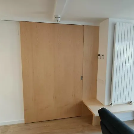 Rutlla 10 Apartmán *