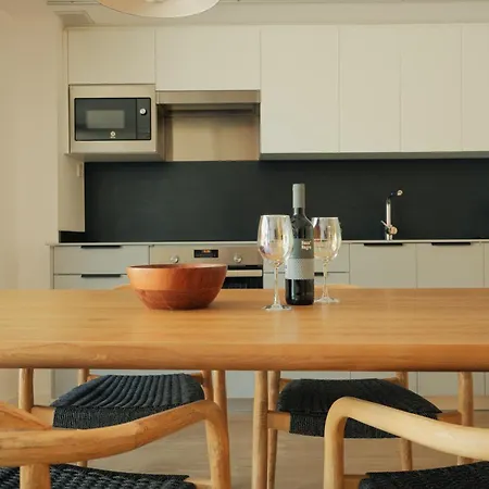 Appartement Rutlla 10 *