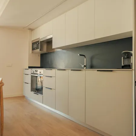 Rutlla 10 Apartment