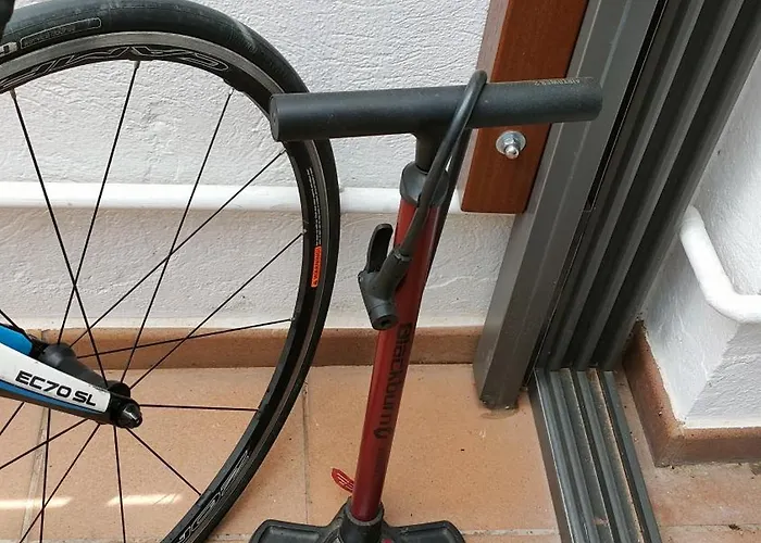 Apartament Rutlla 10 *